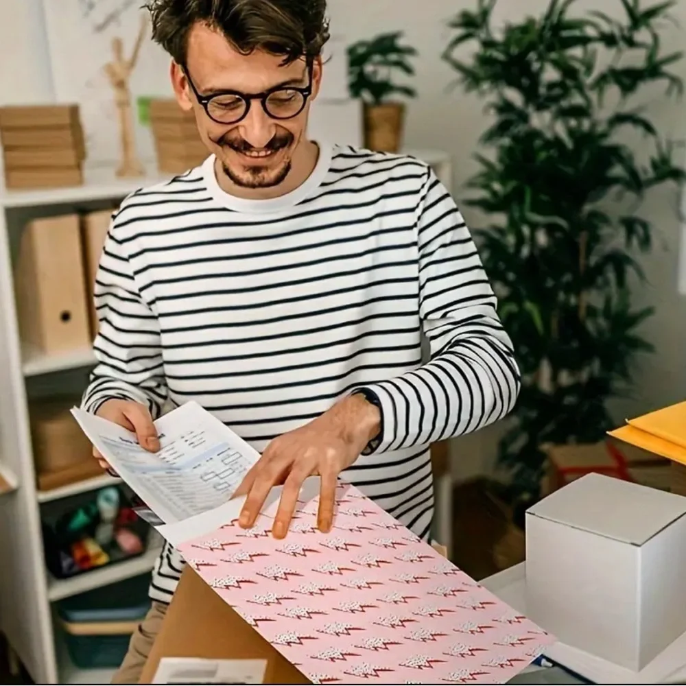 N/A clothing mailers